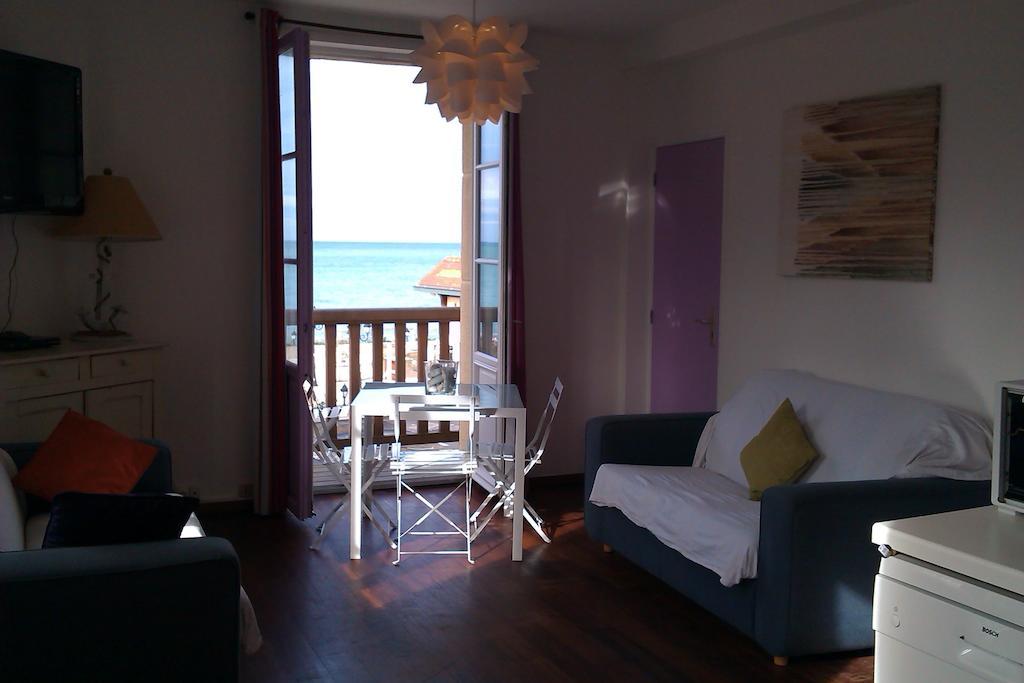 Les Galets Bleus Bed & Breakfast Étretat Cameră foto